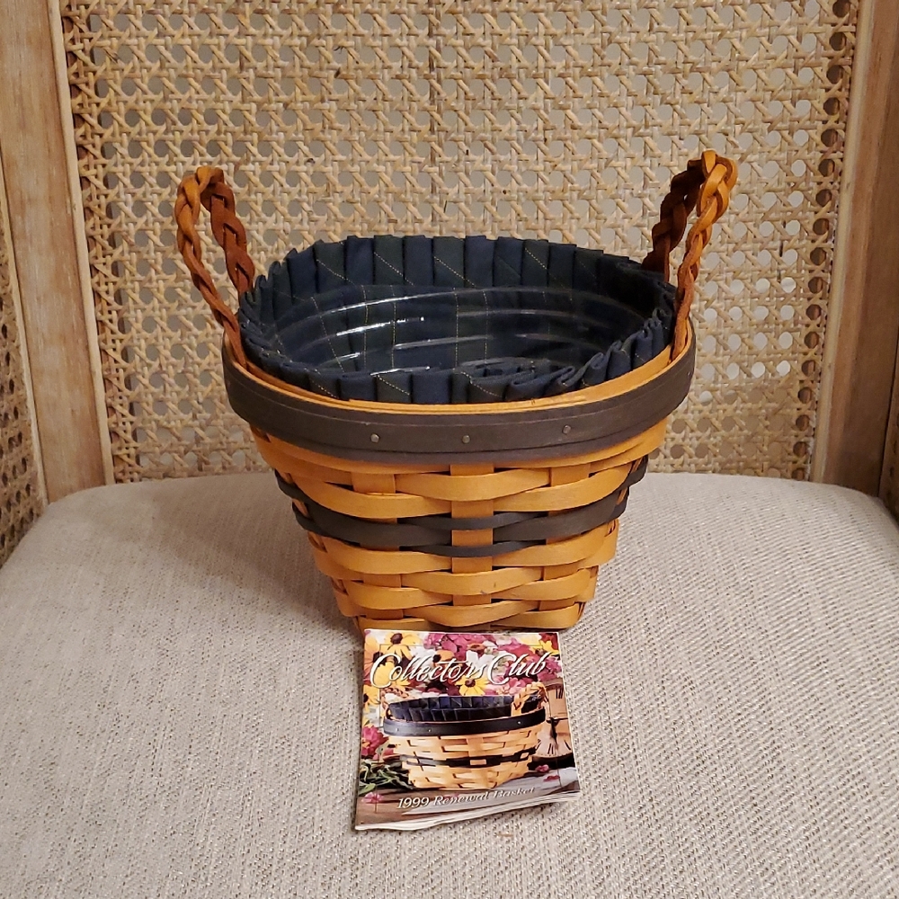 Longaberger Collector's Club 1999 Renewal Handcrafted Woven Basket Set